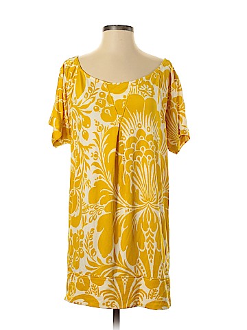 Diane von Furstenberg Short Sleeve Silk Top (view 1)