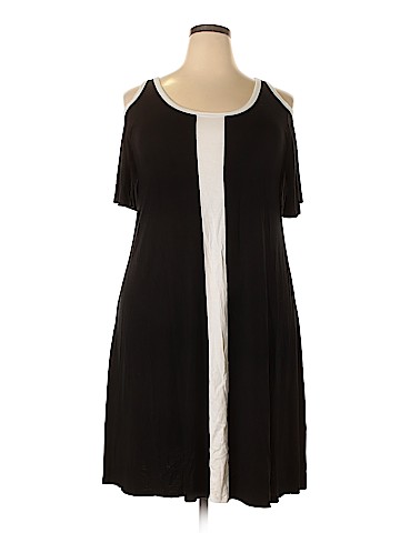 Karen Kane Casual Dress (view 1)
