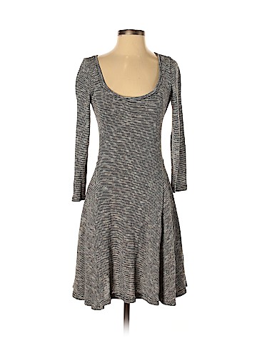 American Eagle Outfitters Casual Dress (view 1)