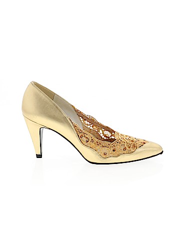 Stuart Weitzman Heels (view 1)