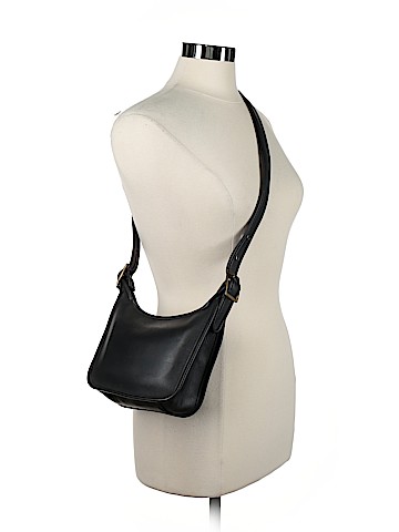 Croft & Barrow Leather Crossbody Bag (view 2)