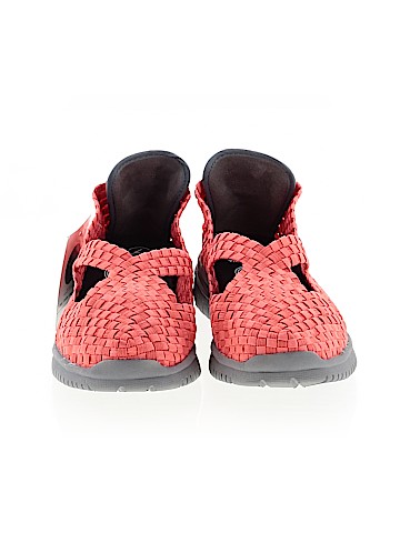 Heal USA Sneakers (view 2)