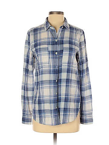 Old Navy Long Sleeve Button-Down Shirt (view 1)