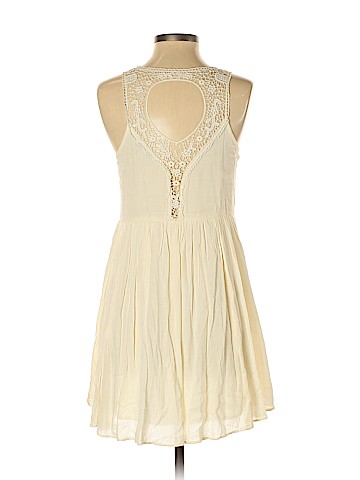American Eagle Outfitters Casual Dress (view 2)