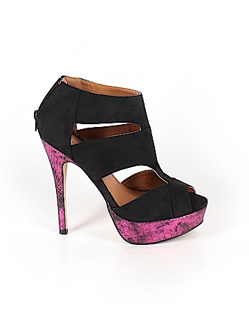 Shoedazzle Heels (view 1)