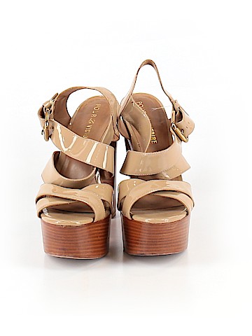 Pour La Victoire Heels (view 2)