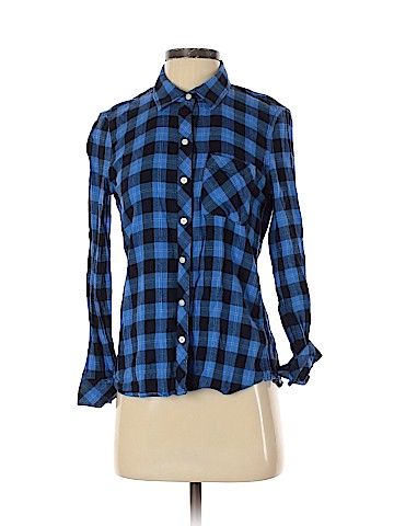 Gap Long Sleeve Button-Down Shirt (view 1)