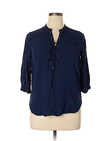 a.n.a. A New Approach 3/4 Sleeve Blouse (view 1)