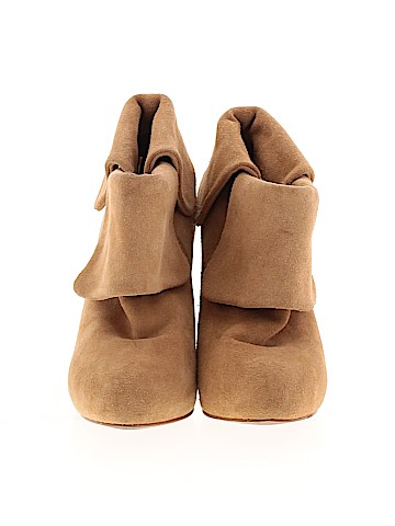 Zara Basic Ankle Boots (view 2)