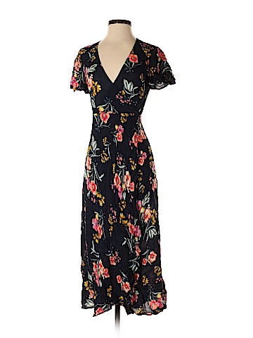 Forever 21 Casual Dress (view 1)