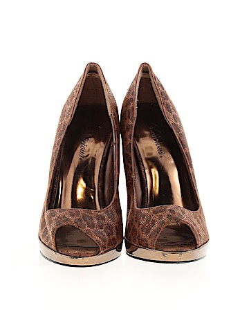 Delicious Heels (view 2)