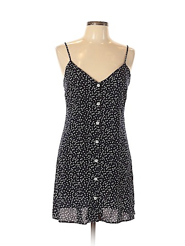Forever 21 Casual Dress (view 1)