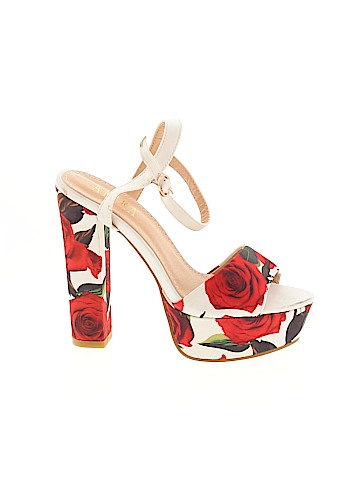 Akira Heels (view 1)