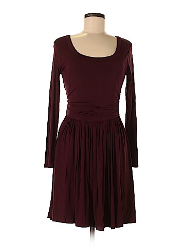 Old Navy Casual Dress (view 1)