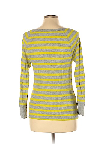 Old Navy Thermal Top (view 2)