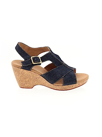 Clarks Heels (view 1)