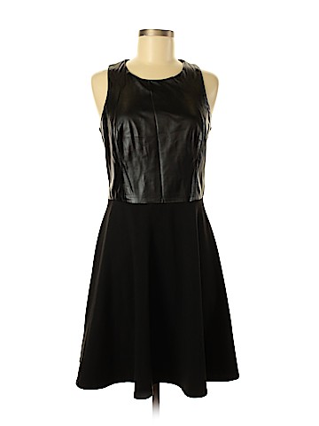 Laundry by Shelli Segal Casual Dress (view 1)