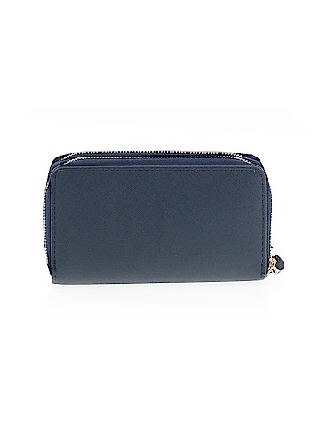 Unbranded Wristlet (view 2)