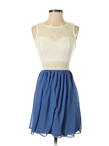 I.N. San Francisco Casual Dress (view 1)