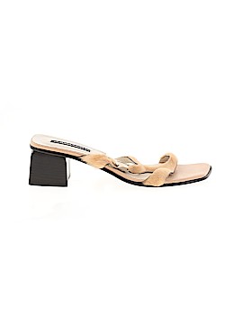 Claudia Ciuti Size 8 1/2