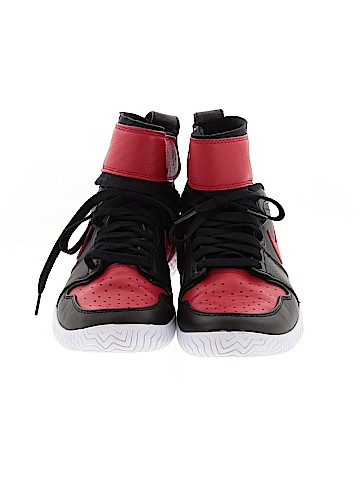 Nike Sneakers (view 2)