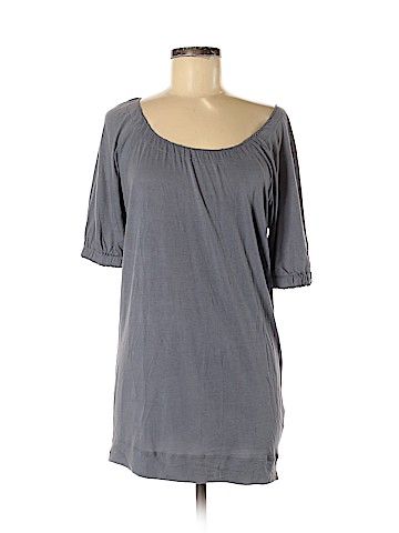 Vince. Short Sleeve Top (view 1)