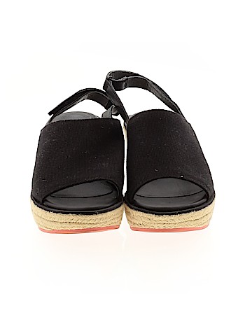 Camper Wedges (view 2)