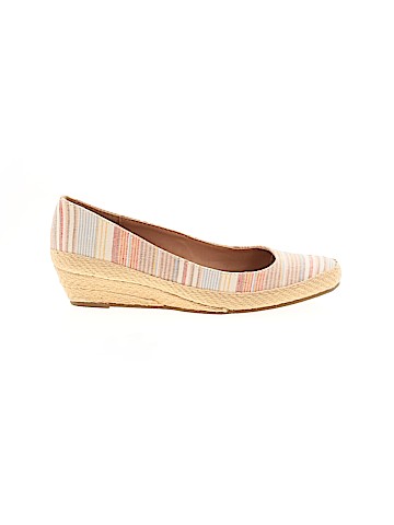 American Eagle Outfitters Wedges (view 1)