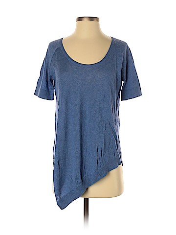 American Eagle Outfitters Pullover Sweater (view 1)