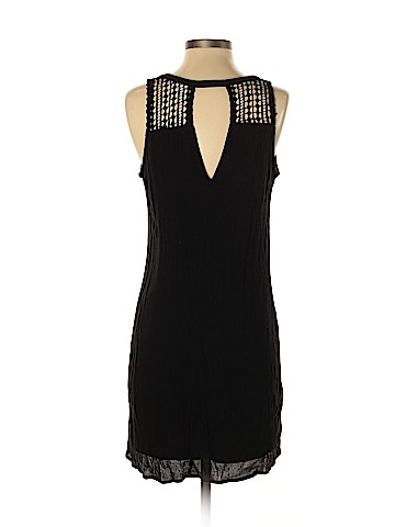 Old Navy Casual Dress (view 2)