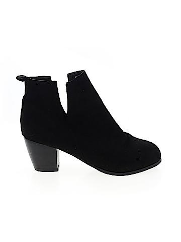Unbranded Ankle Boots (view 1)