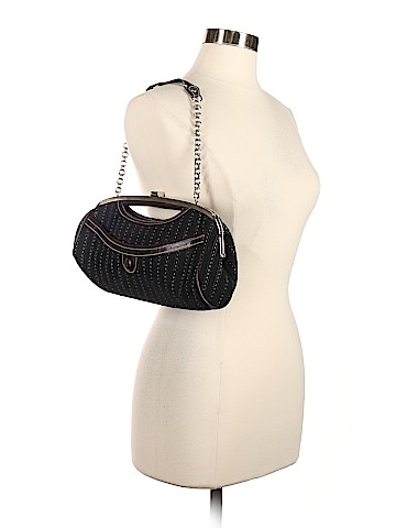 Apt. 9 Clutch (view 2)