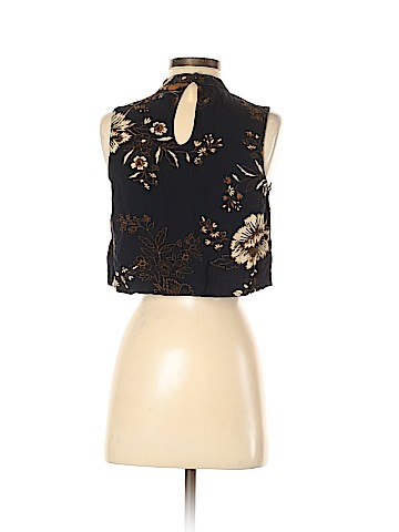 Kendall & Kylie Sleeveless Blouse (view 2)