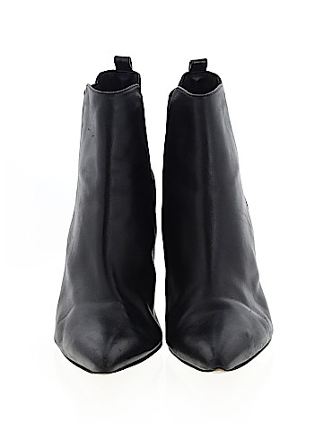 MICHAEL Michael Kors Ankle Boots (view 2)