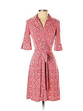 Laundry by Shelli Segal Size 4