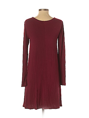 Old Navy Casual Dress (view 2)