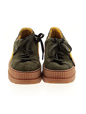 Fenty Puma by Rihanna Sneakers (view 2)