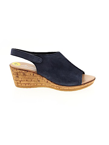 Mila Paoli Wedges (view 1)