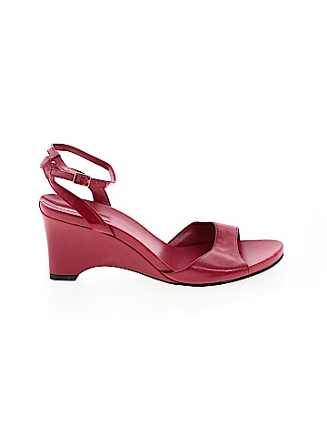 Gloria Vanderbilt Heels (view 1)