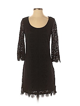 Laundry by Shelli Segal Size 4
