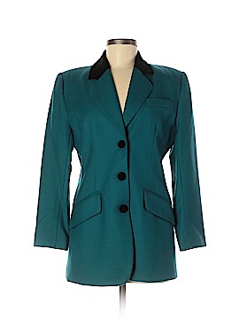 Petite Sophisticate Size 6