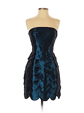 Laundry by Shelli Segal Size 2