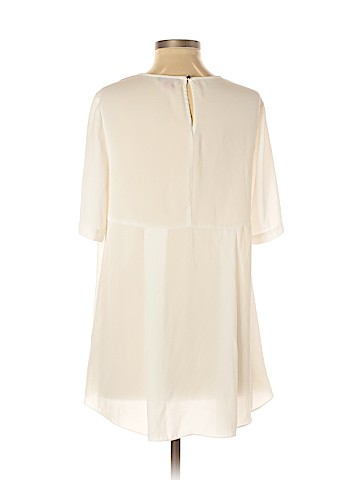 Vince Camuto Short Sleeve Blouse (view 2)