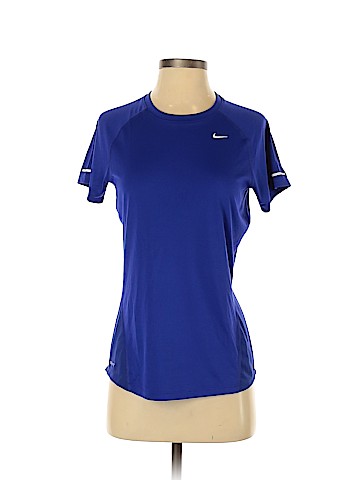 Nike Active T-Shirt (view 1)