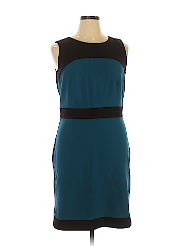 Ann Taylor LOFT Outlet Casual Dress (view 1)