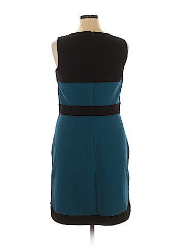 Ann Taylor LOFT Outlet Casual Dress (view 2)