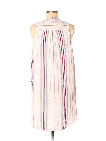 Old Navy Casual Dress (view 2)