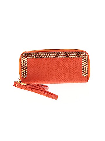 2 Chic Wristlet (view 1)