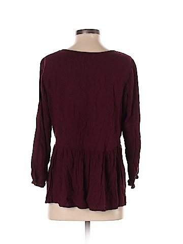 American Eagle Outfitters 3/4 Sleeve Blouse (view 2)