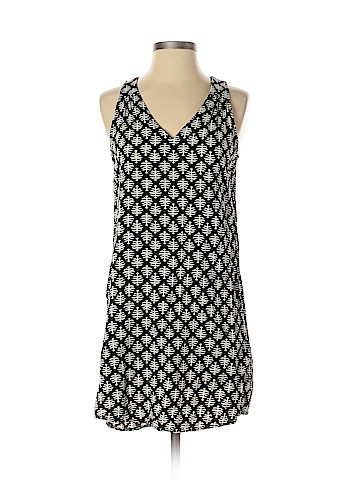 Old Navy Casual Dress (view 1)